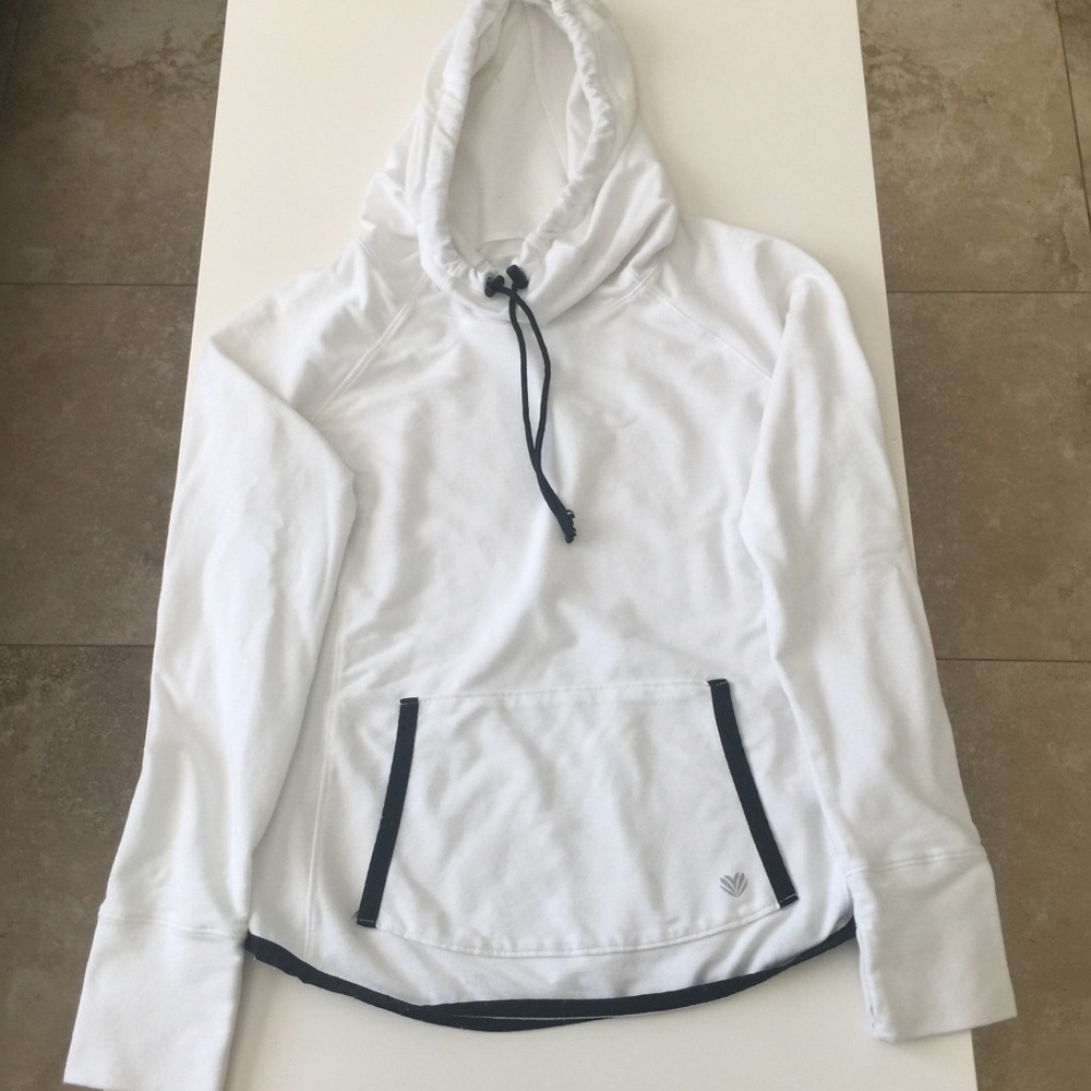 Forever 21 sweatshirt